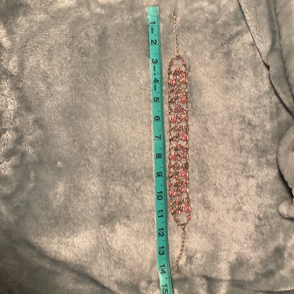 Pink chocker - Picture 4 of 4